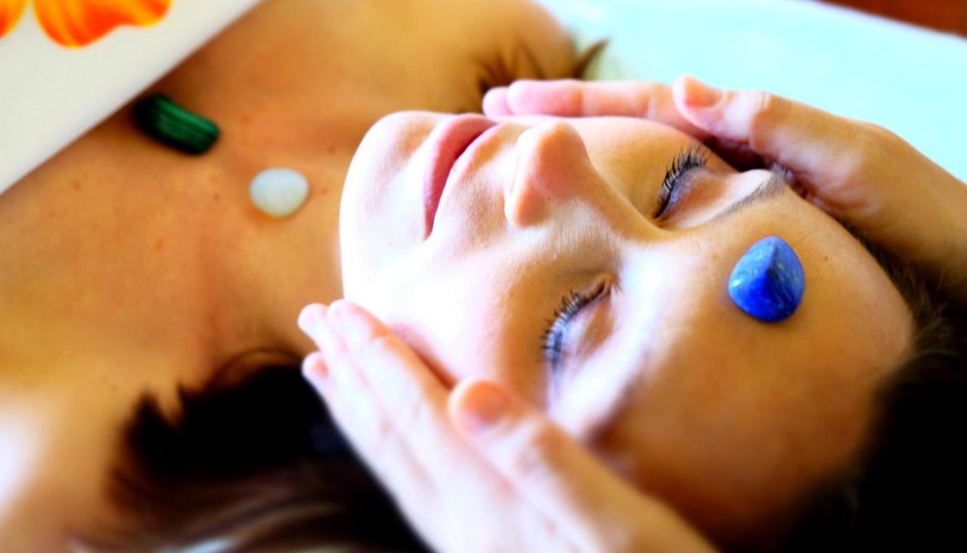 Aroha Reiki facial