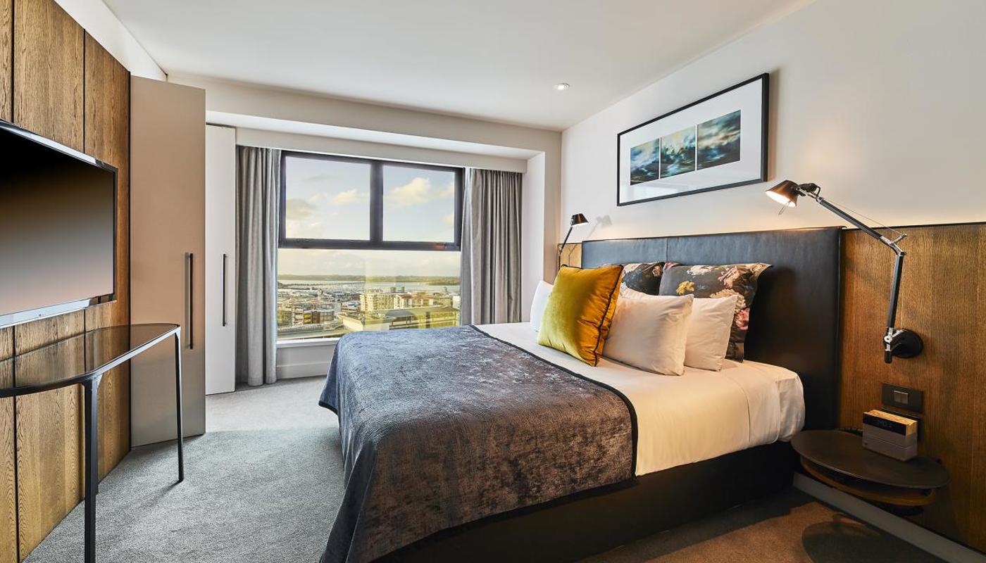 The Grand by SkyCity - Grand Deluxe Harbour View Suite