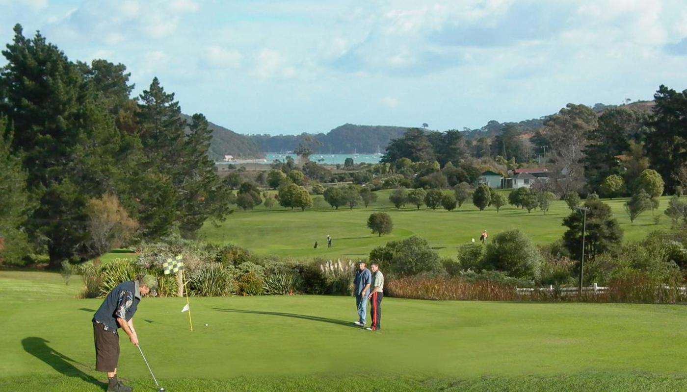 waiheke golf course
