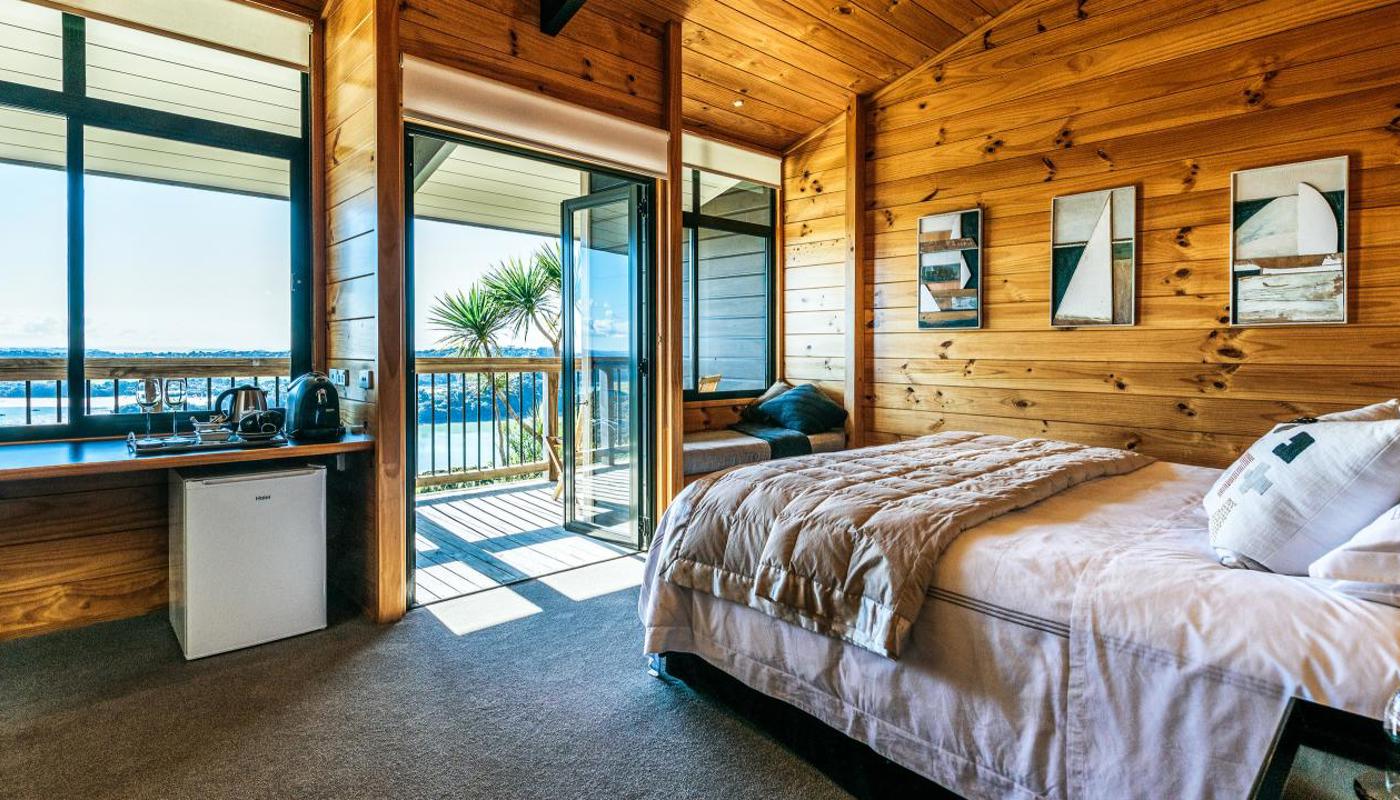 Luxury Guest suite with spectacular sea views