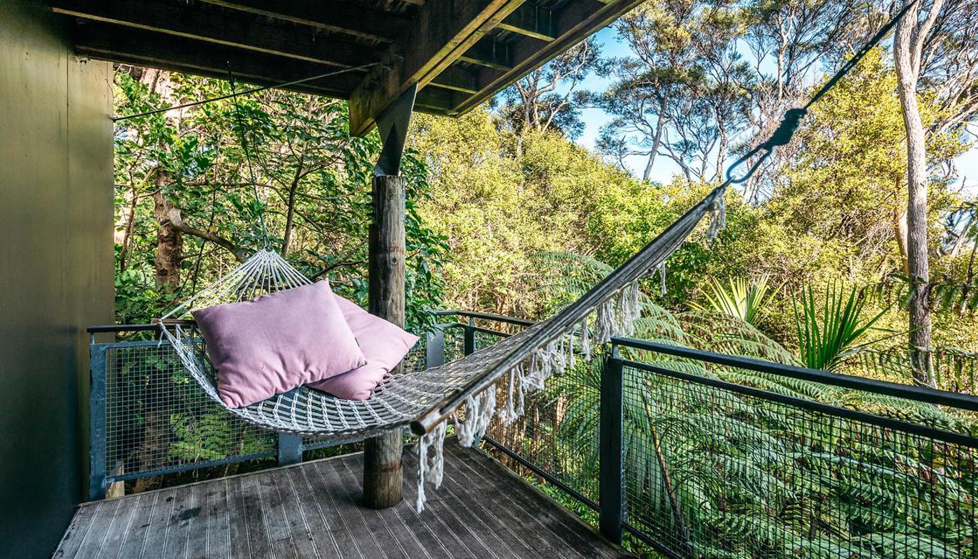 Te Kereru, Onetangi