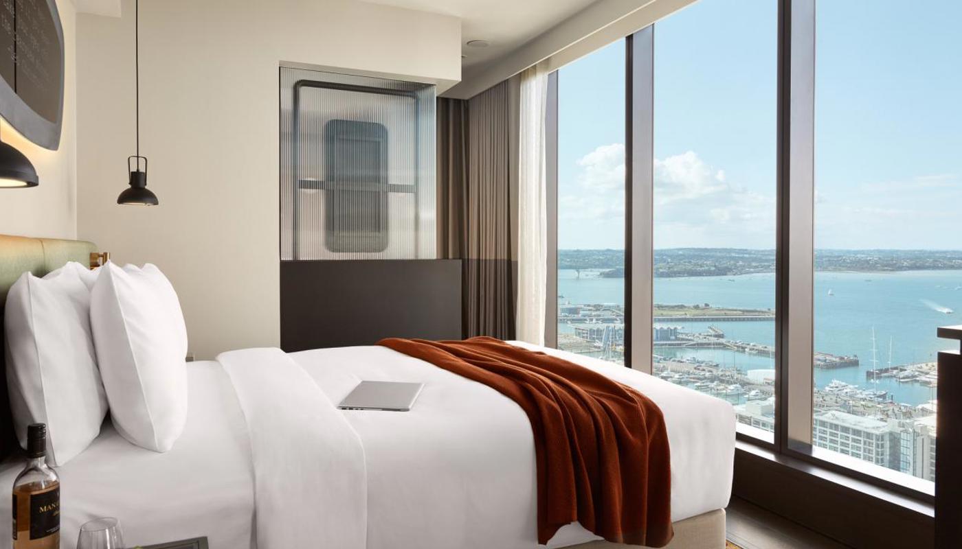 Choose from our standard or premium rooms, featuring King, Queen or Twin beds.