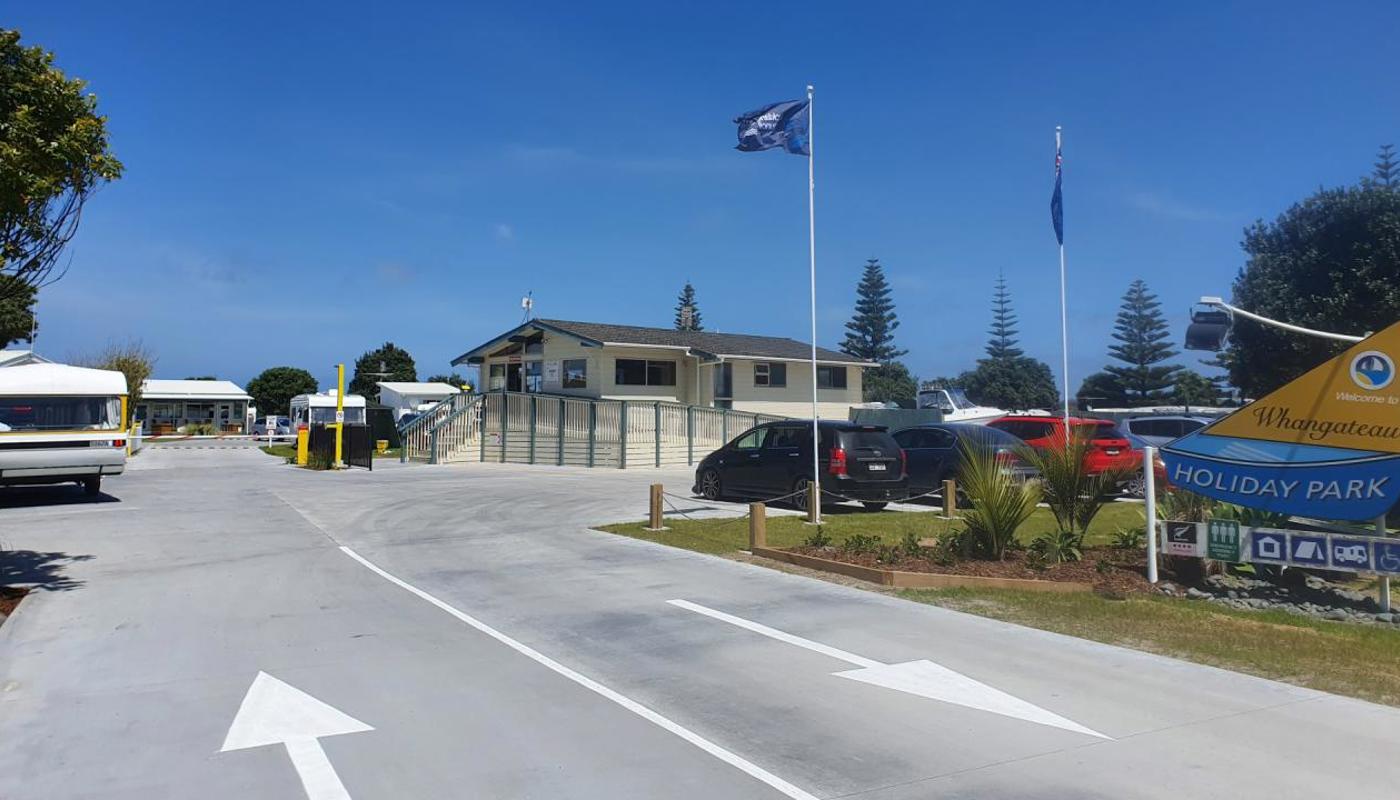 Welcome to Whangateau Holiday Park